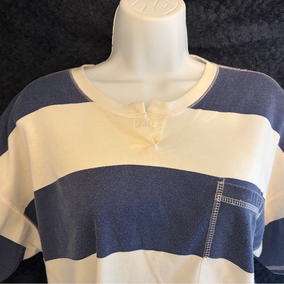 Vintage Tops - Vintage Boxy Blue and White Striped Shirt